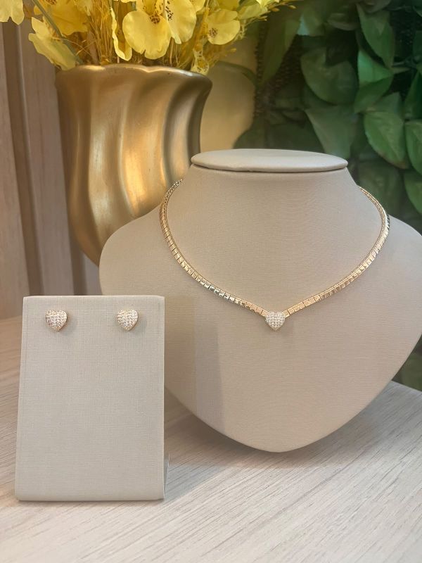 CONJUNTO CORAÇÃO MALHA QUADRADA