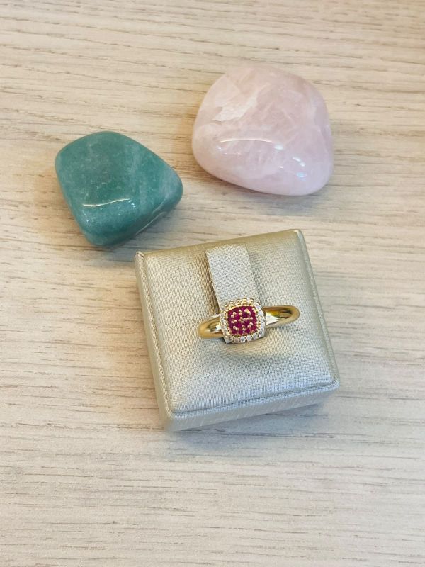 ANEL CAIXA ALTA ZIRCONIA PINK