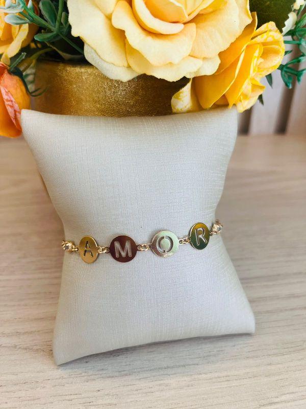 PULSEIRA AMOR LETRAS VAZADAS