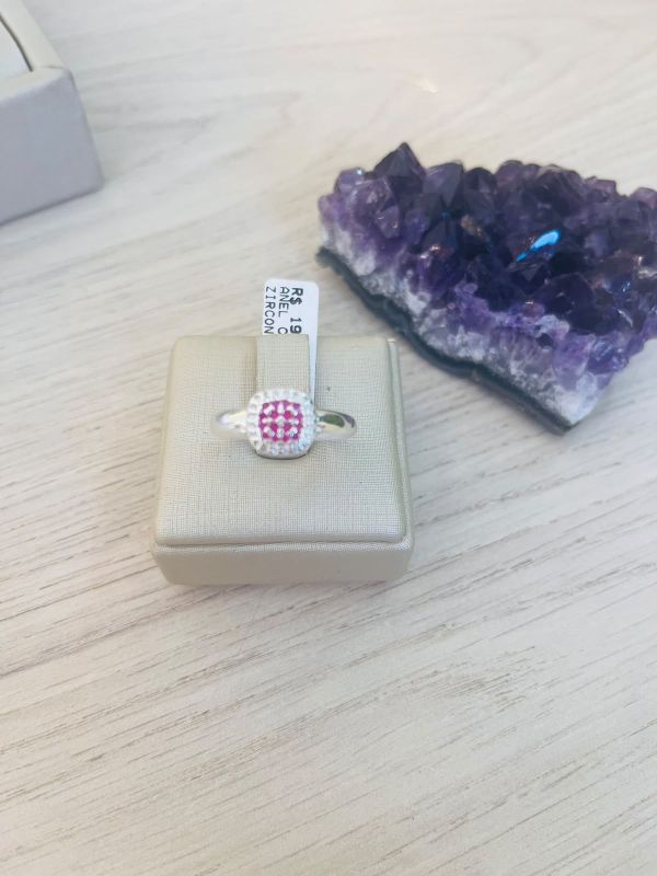 ANEL CAIXA ALTA ZIRCONIA PINK