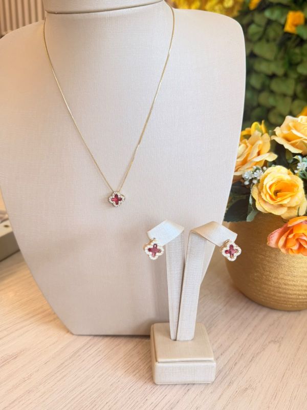 CONJUNTO BRINCO COLAR VAN CLIFF VERMELHO