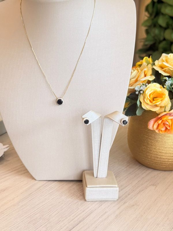 CONJUNTO DE PEDRAS