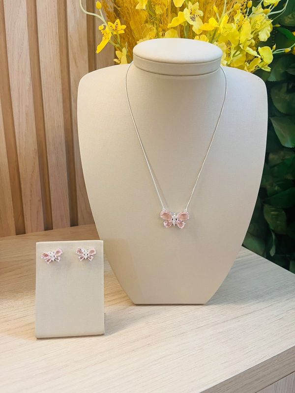 CONJUNTO BORBOLETA CRISTAIS ROSA