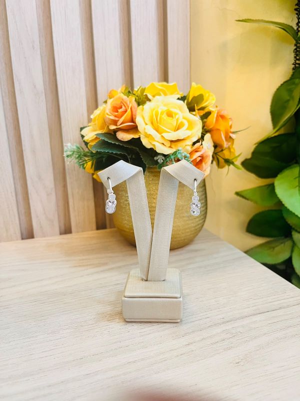 BRINCO ARGOLA PEDRINHAS DE CRISTAL