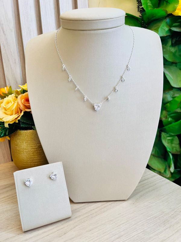 CONJUNTO CORAÇÃO EM ZIRCÔNIA