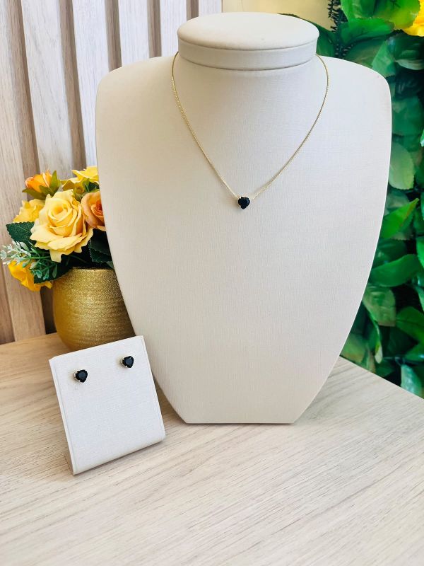 CONJUNTO PEDRA CORAÇÃO PRETO