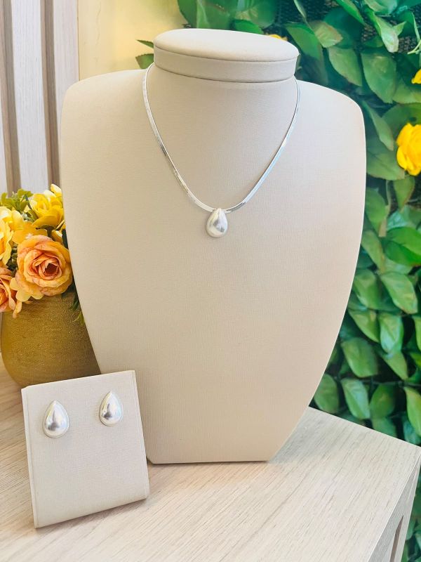 CONJUNTO GOTA LISA