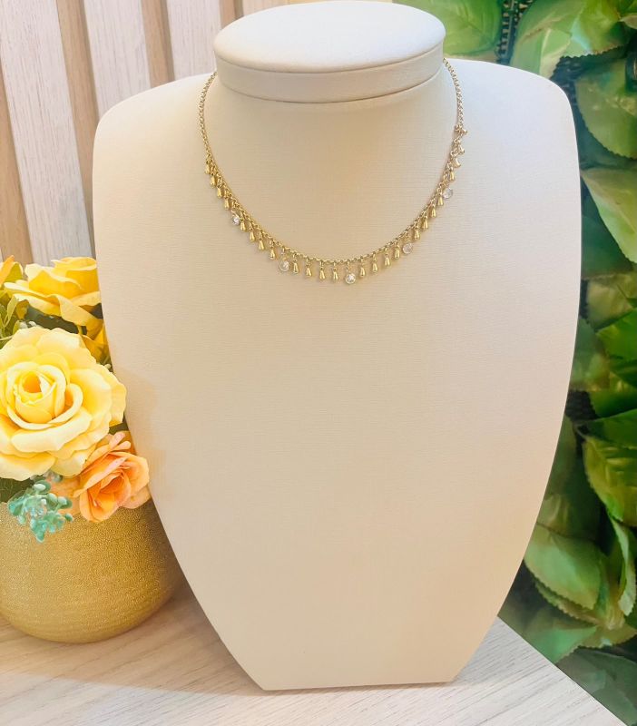 CHOKER GOTINHAS E CRISTAIS PENDURADO