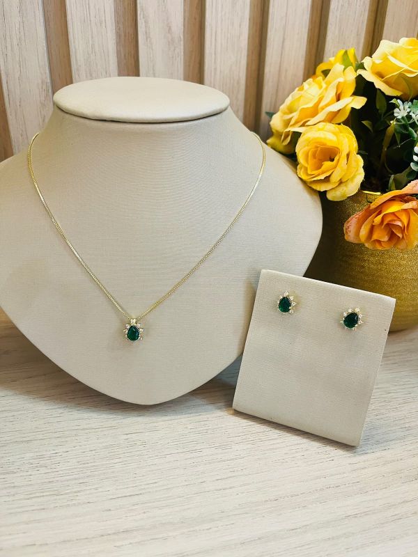CONJUNTO GOTA VERDE