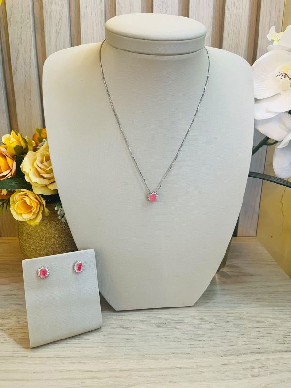 CONJUNTO OVAL CRAVEJADO ROSA