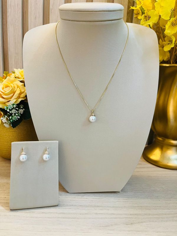 CONJUNTO PEROLA CRAVEJADA