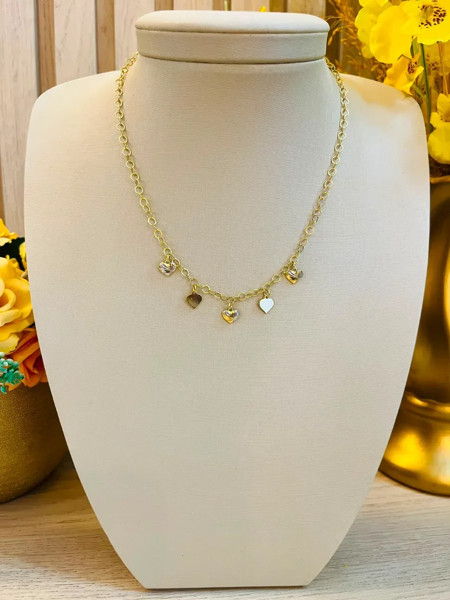 CHOKER CINCO CORAÇÕES